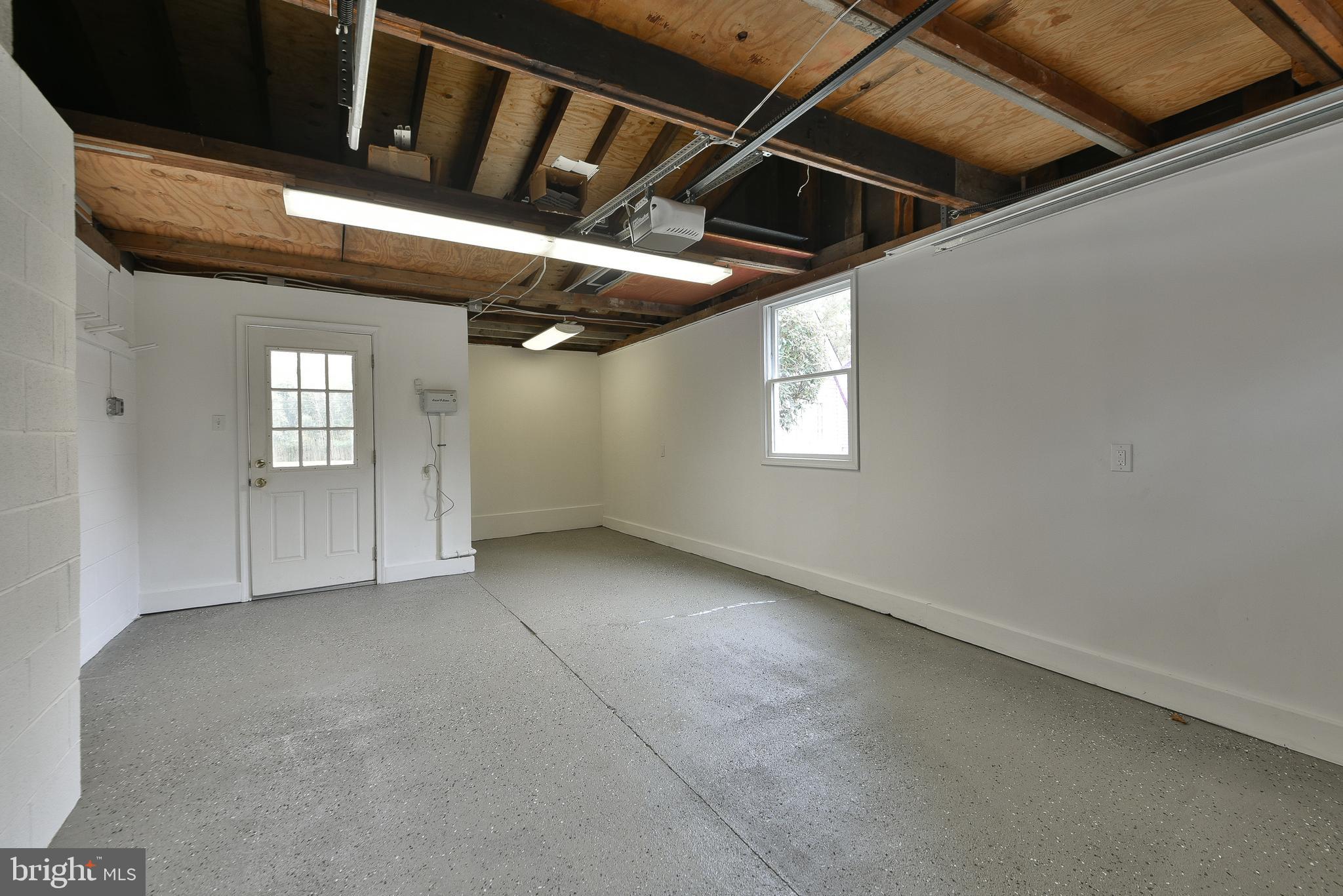 312 East Mill Road Flourtown, PA 19031 - Photo 33 of 36 a view of an empty room