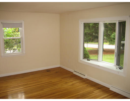 177 Chapin Road Hudson, MA 01749 - Photo 3 of 6 Gallery Image 3