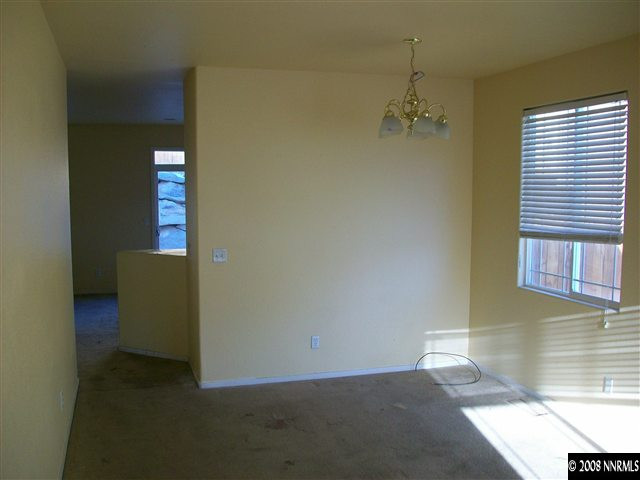 2316 Sapphire Ridge Way Reno, NV 89523 - Photo 4 of 7 Photo 4