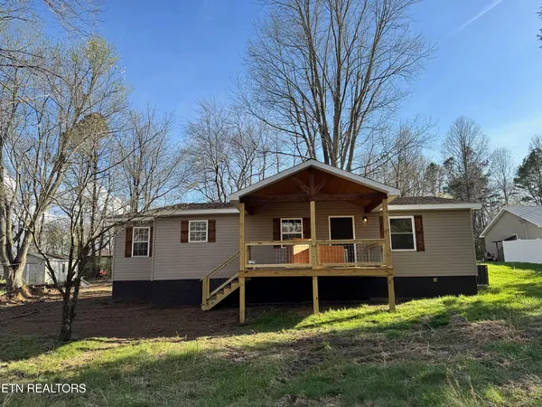 $227,500 | 2506 Rugby Pike, Jamestown, TN 38556