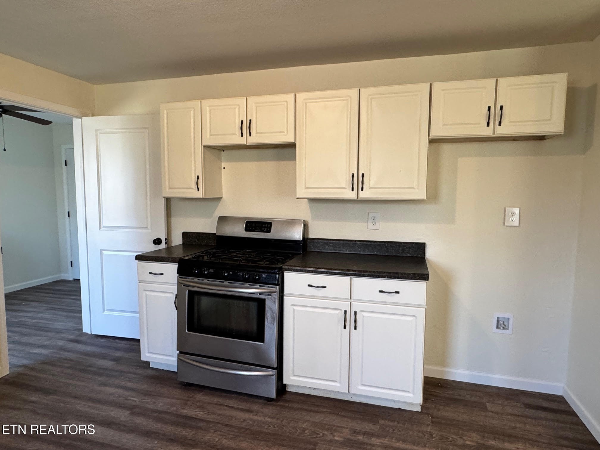 2506 Rugby Pike Jamestown, TN 38556 - Photo 14 of 24