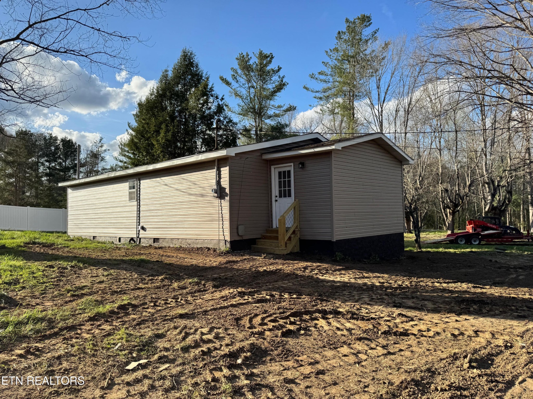 2506 Rugby Pike Jamestown, TN 38556 - Photo 9 of 24