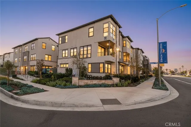 $787,990 | 109 South Laxore Street, Unit 306, Anaheim, CA 92804