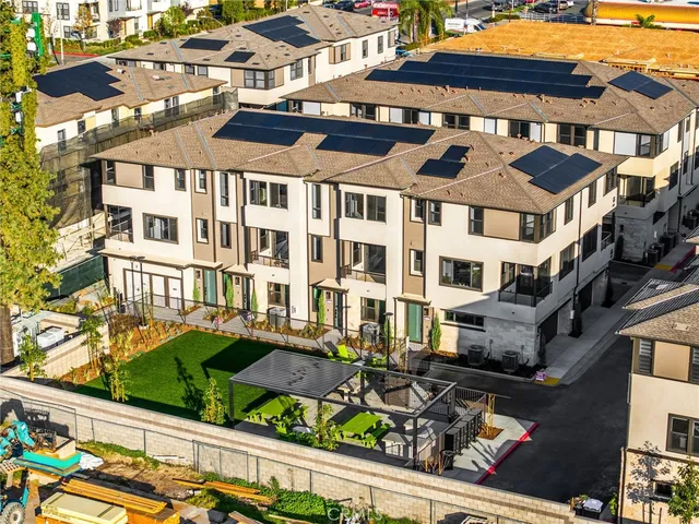 $769,990 | 109 South Laxore Street, Unit 306, Anaheim, CA 92804