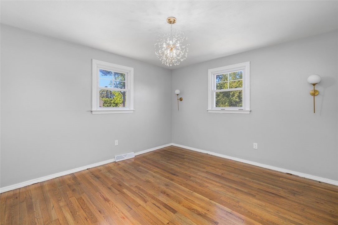 37 Ridgeway Drive Warren, RI 02885 - Photo 11 of 17