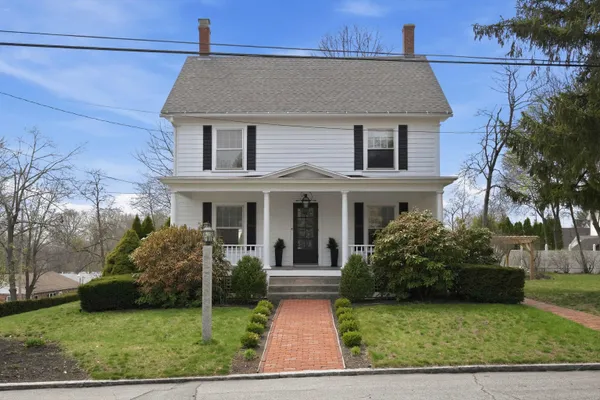 $5,000 | 198 Linden Street, Manchester, NH 03104