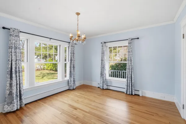 $5,000 | 198 Linden Street, Manchester, NH 03104