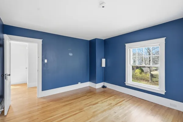 $5,000 | 198 Linden Street, Manchester, NH 03104