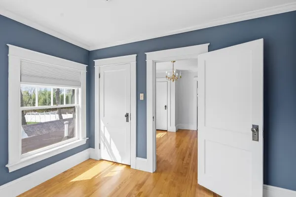 $5,000 | 198 Linden Street, Manchester, NH 03104