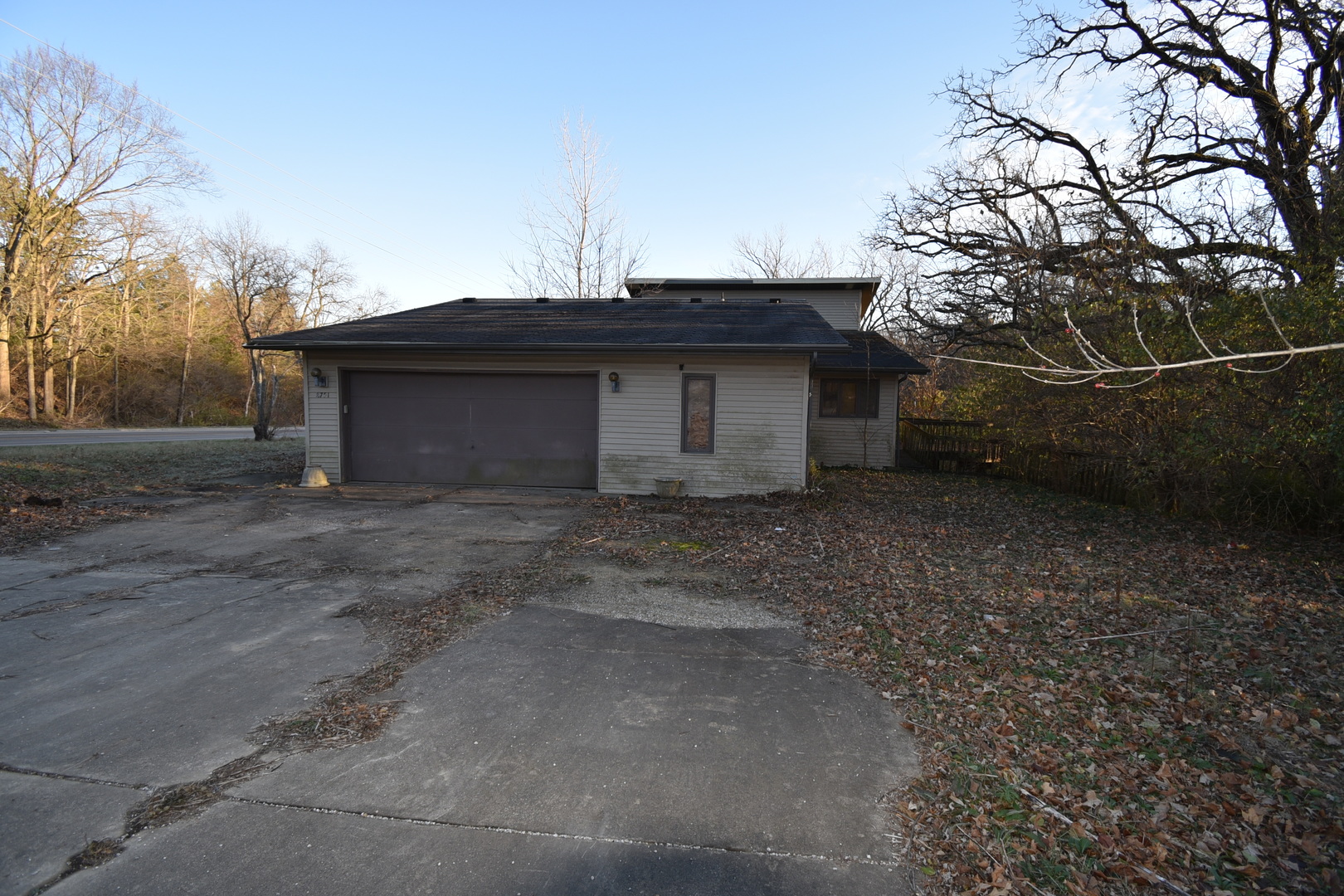 8751 Camp Road Bloomington, IL 61705 - Photo 10 of 16 Gallery Image 10