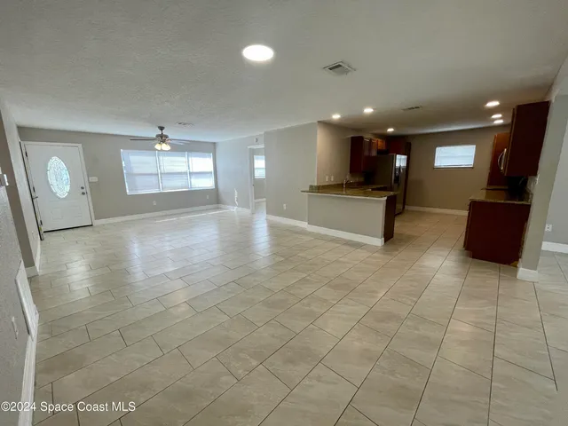 $2,000 | 2684 Pepper Avenue, Melbourne, FL 32935