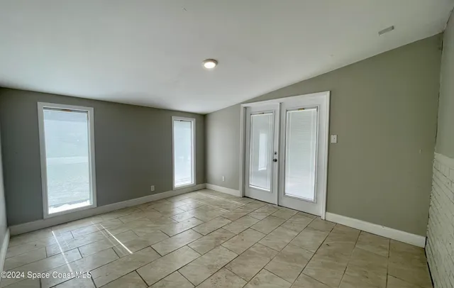 $2,000 | 2684 Pepper Avenue, Melbourne, FL 32935