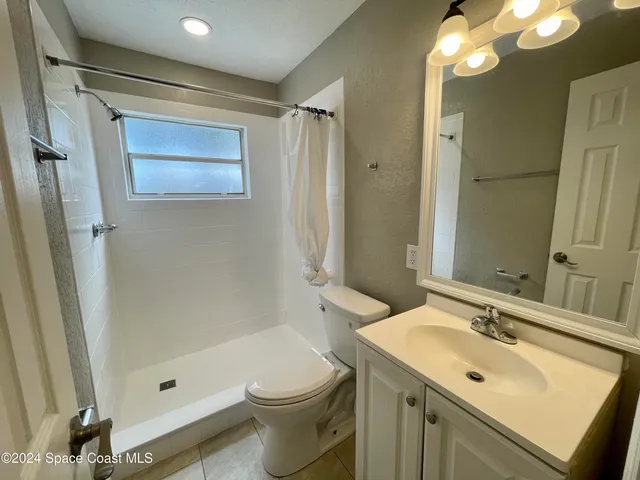 $2,000 | 2684 Pepper Avenue, Melbourne, FL 32935