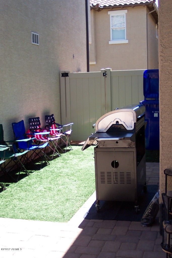 3888 East Gideon Way Gilbert, AZ 85296 - Photo 5 of 6 Patio