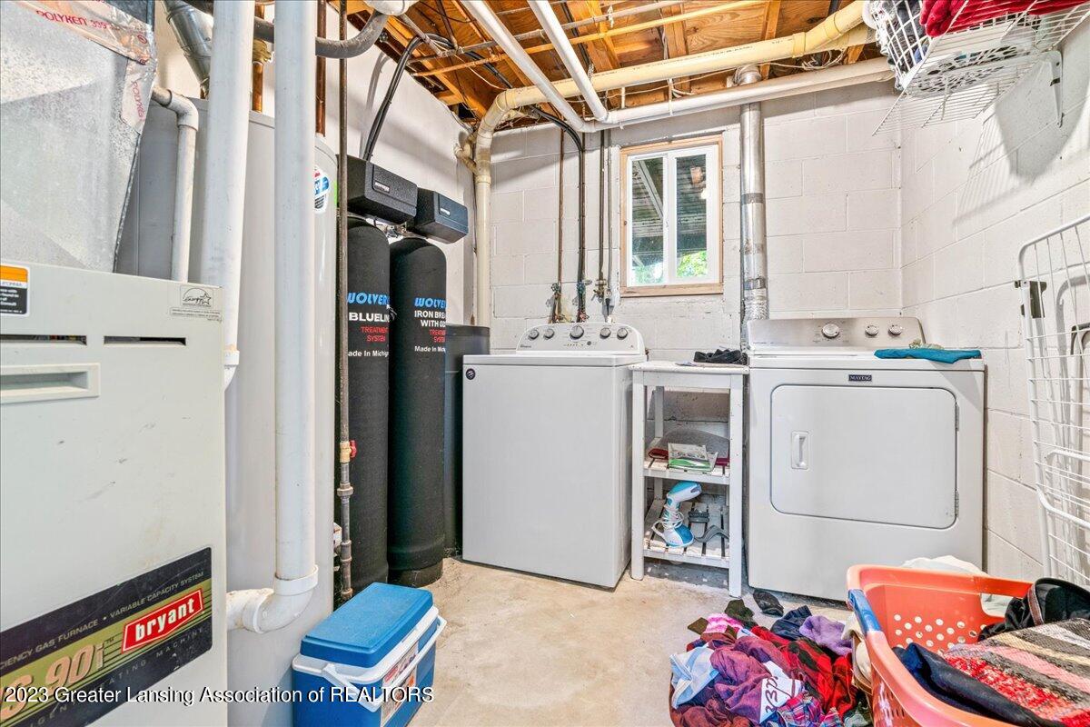1222 Schavey Road Dewitt, MI 48820 - Photo 19 of 43 26-Media Jett-26