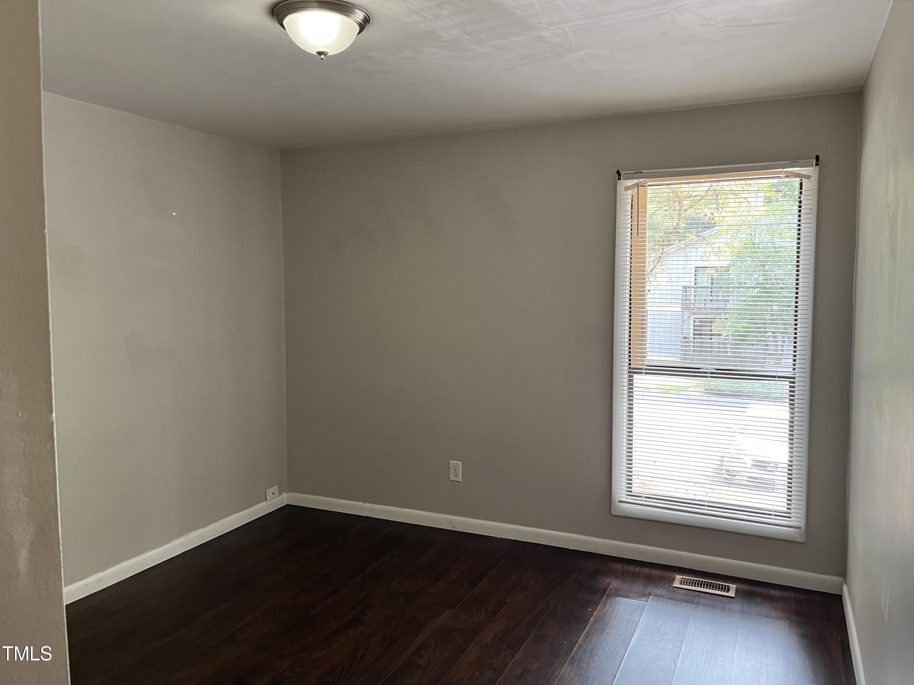 5824 Pointer Drive, Unit 101 Raleigh, NC 27609 - Photo 13 of 16 IMG_1428