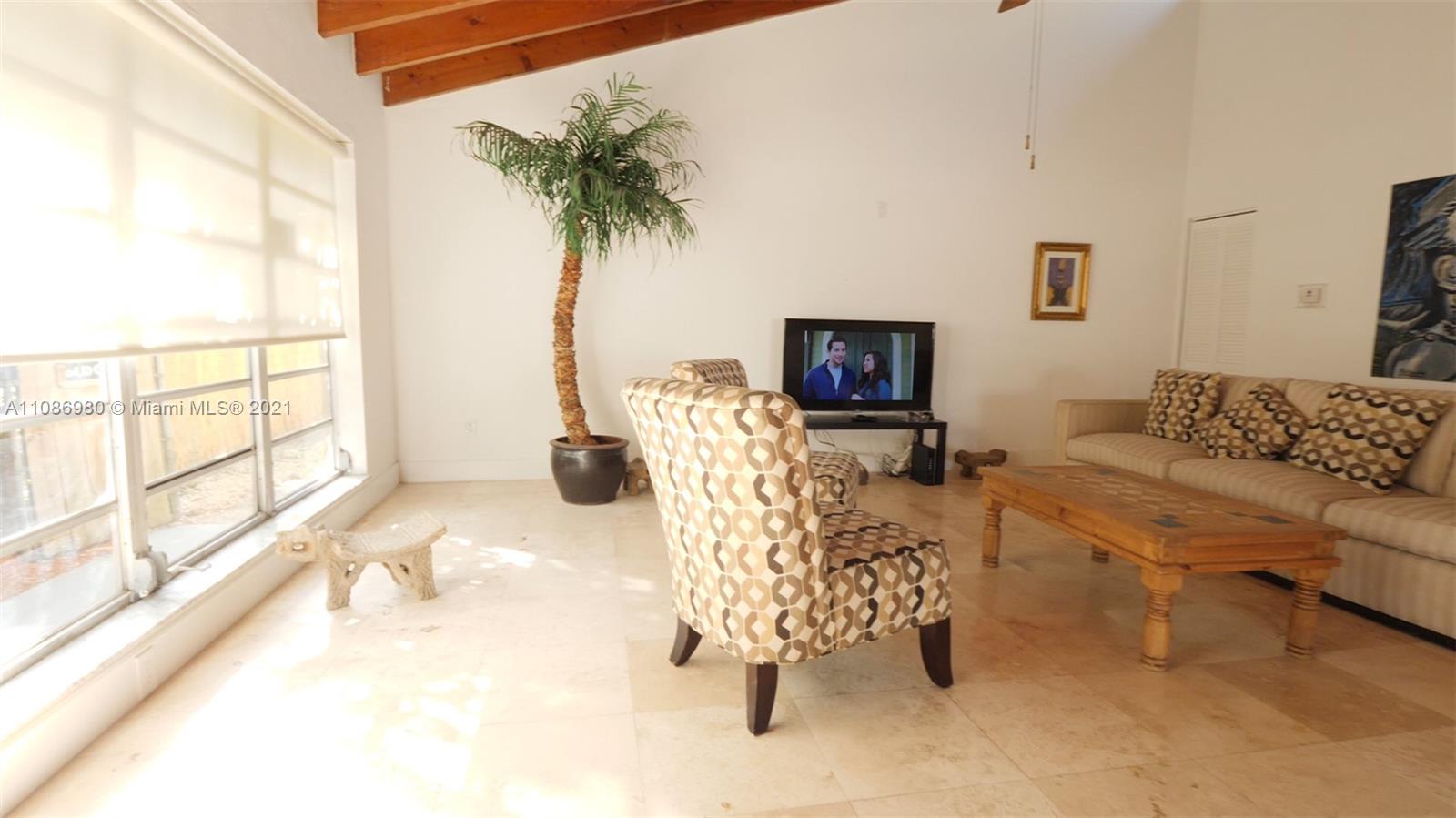 617 Northwest 7th Street Road Miami, FL 33136 - Photo 12 of 30 Gallery Image 12