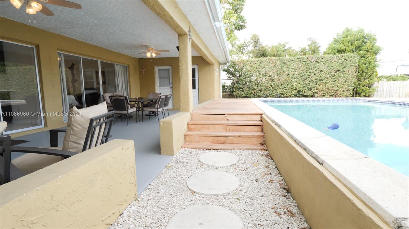 617 Northwest 7th Street Road Miami, FL 33136 - Photo 20 of 30 Gallery Image 20