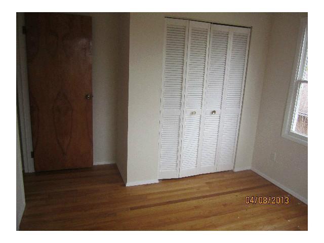 1409 Greenock Road Columbus, OH 43228 - Photo 13 of 14 Gallery Image 13