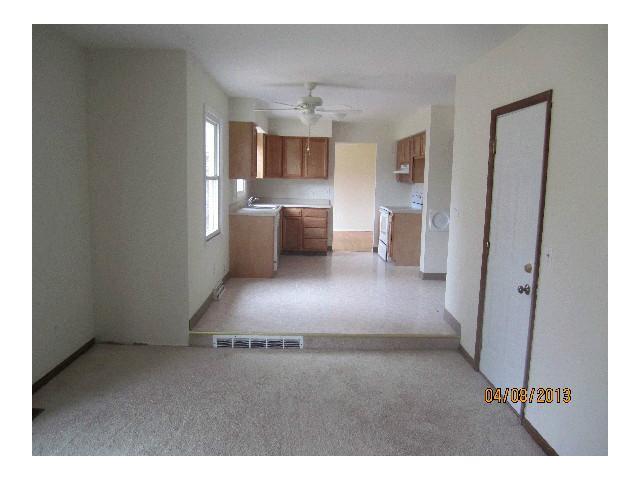 1409 Greenock Road Columbus, OH 43228 - Photo 8 of 14 Gallery Image 8