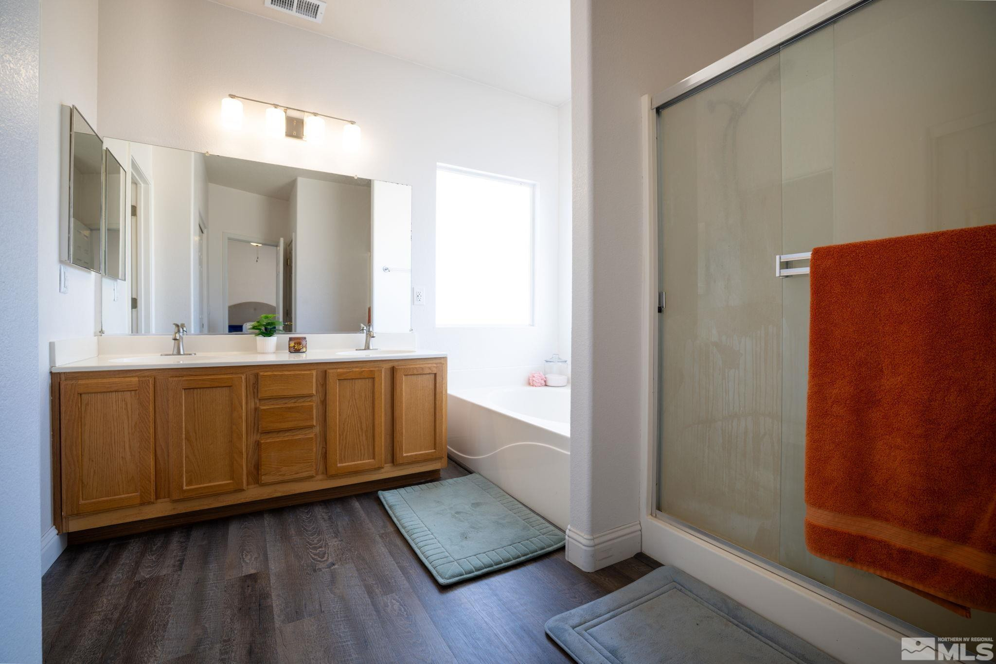 3940 Rainier Court Reno, NV 89508 - Photo 10 of 28 Photo 13