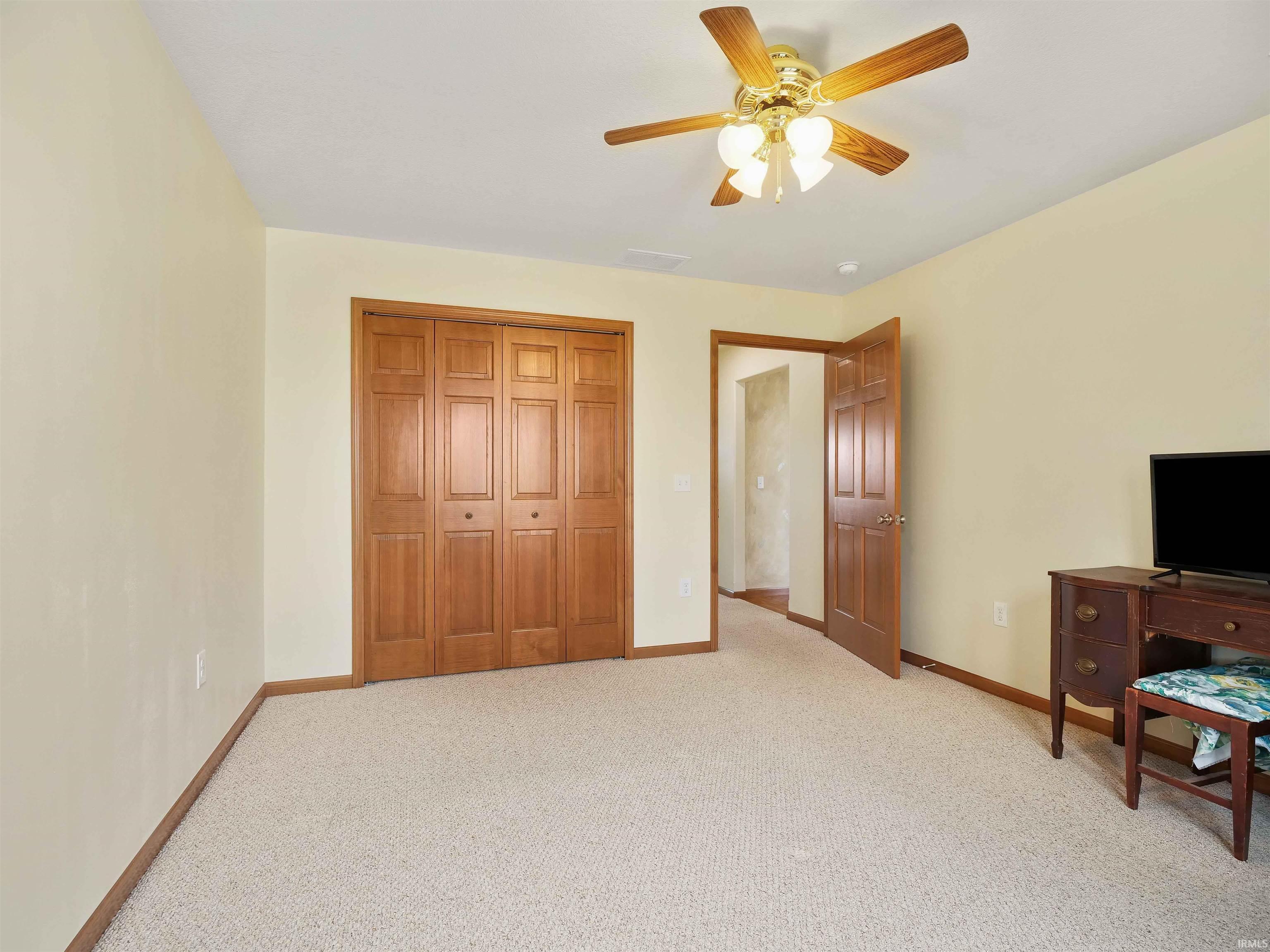 1224 Edge Water Court Decatur, IN 46733 - Photo 28 of 36
