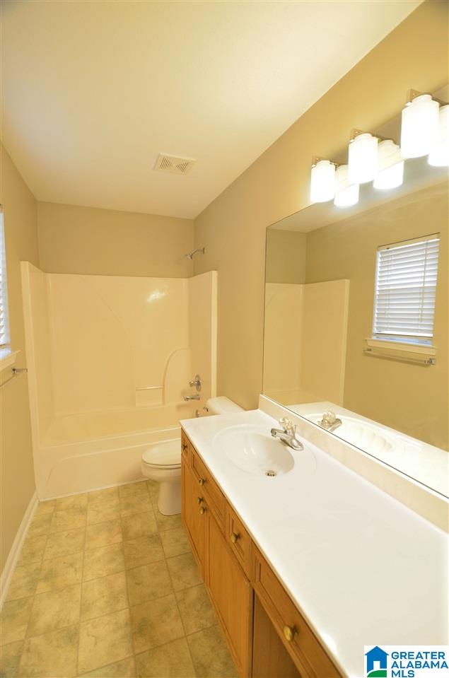 411 Walker Way Pelham, AL 35124 - Photo 15 of 23
