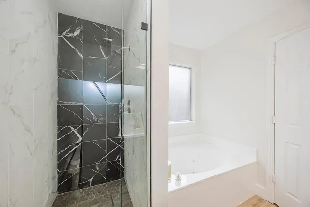 $2,800 | 907 Yellowstone Drive, Mansfield, TX 76063