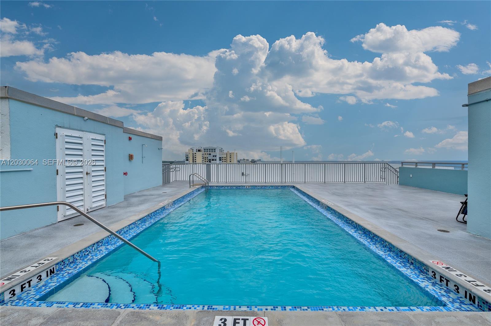 400 North Surf Road, Unit 506 Hollywood, FL 33019 - Photo 26 of 37