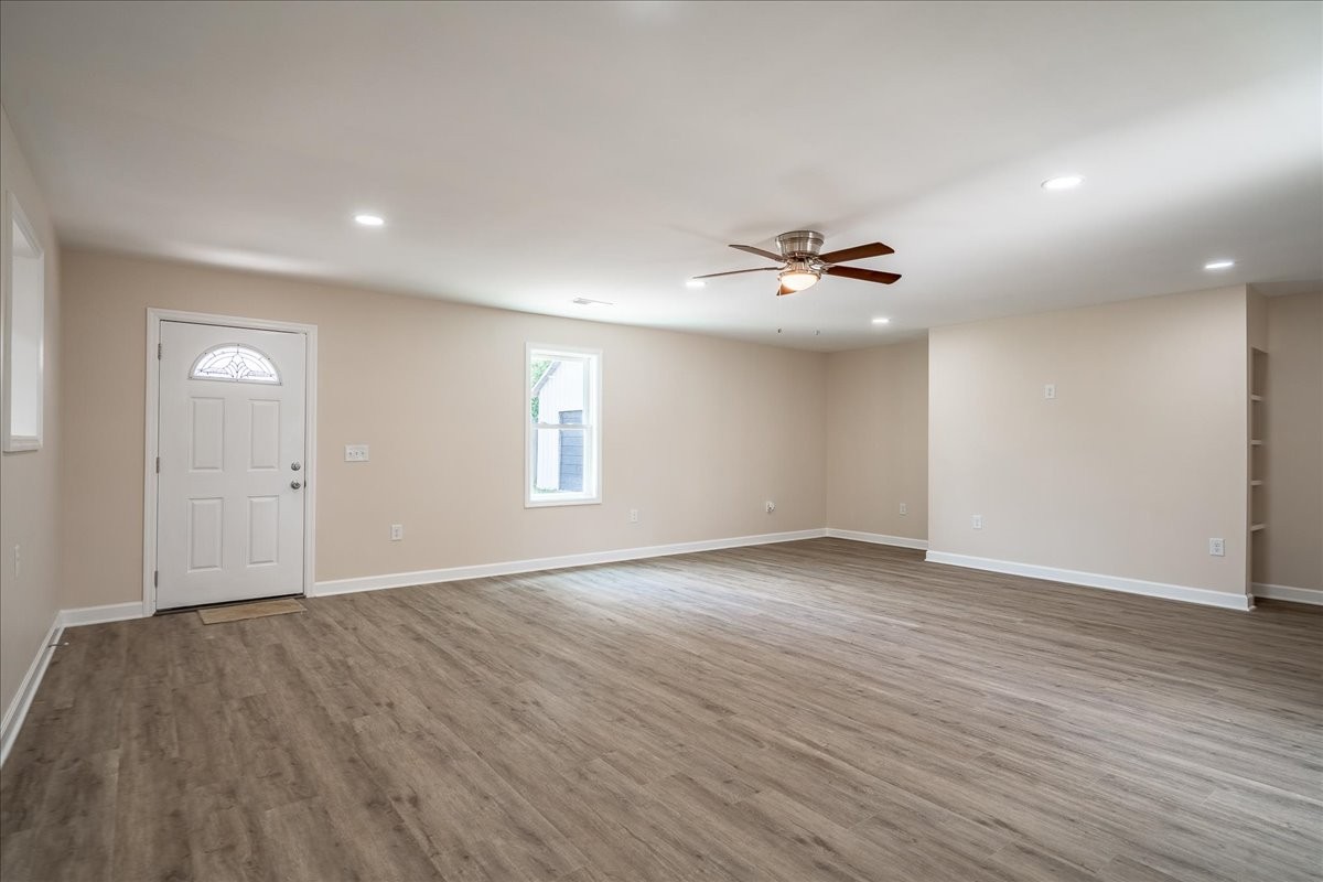 654 West Main Street Hohenwald, TN 38462 - Photo 16 of 34