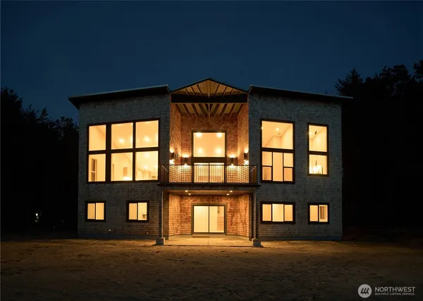 $1,799,000 | 27208 J Lane, Ocean Park, WA 98640