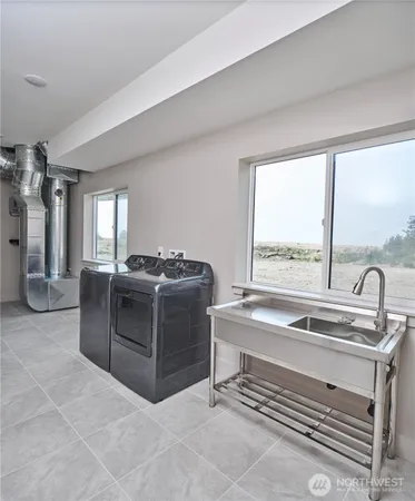 $1,799,000 | 27208 J Lane, Ocean Park, WA 98640