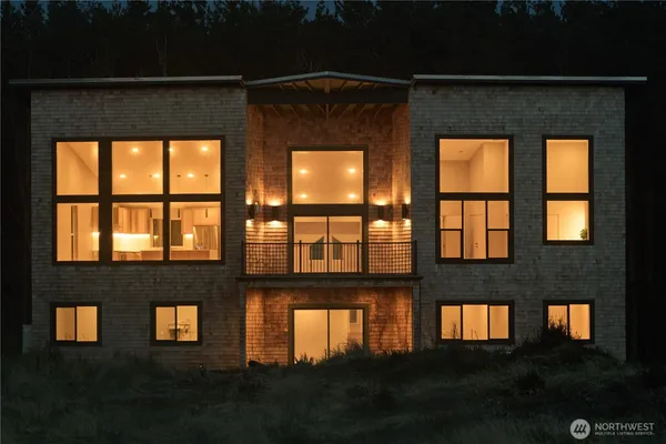 $1,799,000 | 27208 J Lane, Ocean Park, WA 98640