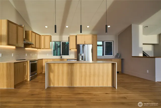 $1,890,000 | 27208 J Lane, Ocean Park, WA 98640