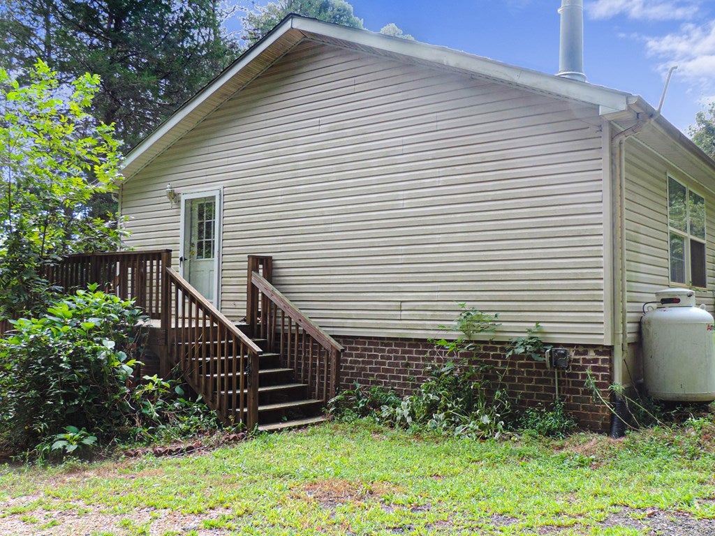 400 Shirey Farm Road Spout Spring, VA 24593 - Photo 3 of 20 Gallery Image 3