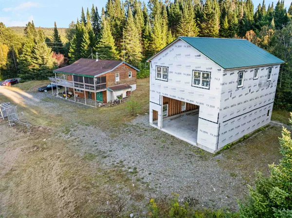 $425,000 | 31 Beaver Brook Road, Pittsburg, NH 03592