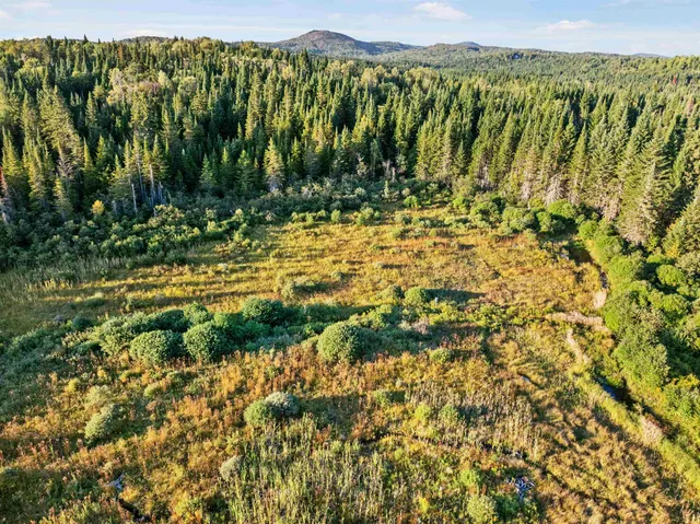 $425,000 | 31 Beaver Brook Road, Pittsburg, NH 03592