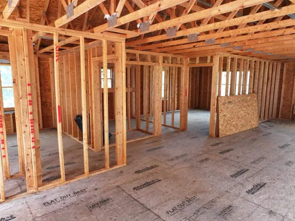 $425,000 | 31 Beaver Brook Road, Pittsburg, NH 03592