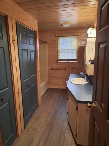 $425,000 | 31 Beaver Brook Road, Pittsburg, NH 03592