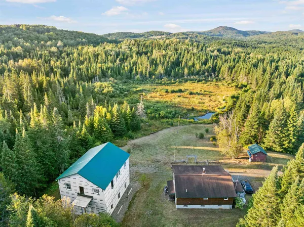 $425,000 | 31 Beaver Brook Road, Pittsburg, NH 03592