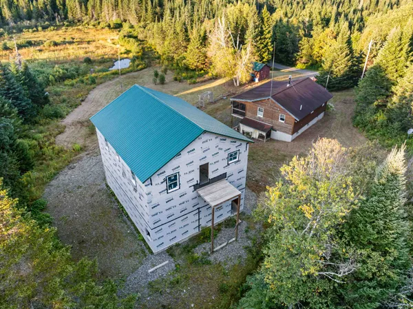 $425,000 | 31 Beaver Brook Road, Pittsburg, NH 03592