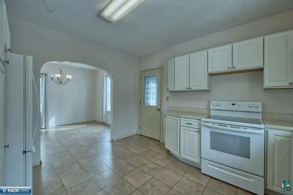 $154,900 | 411 9th Street Northwest, Chisholm, MN 55719