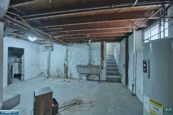 $154,900 | 411 9th Street Northwest, Chisholm, MN 55719