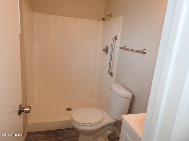 1747 West Vineyard Road Phoenix, AZ 85041 - Photo 11 of 33 DSCN0207
