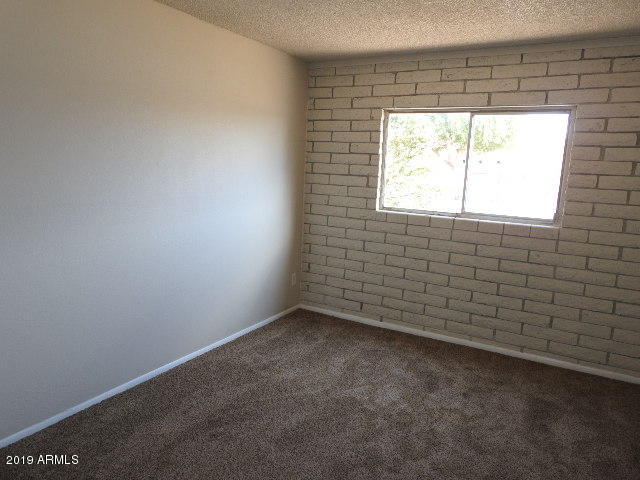1747 West Vineyard Road Phoenix, AZ 85041 - Photo 15 of 33 DSCN0211