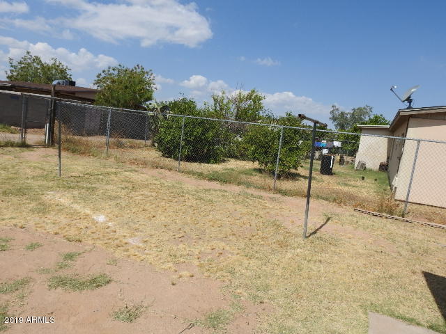 1747 West Vineyard Road Phoenix, AZ 85041 - Photo 21 of 33 DSCN0217