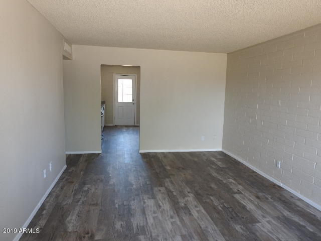 1747 West Vineyard Road Phoenix, AZ 85041 - Photo 26 of 33 DSCN0222