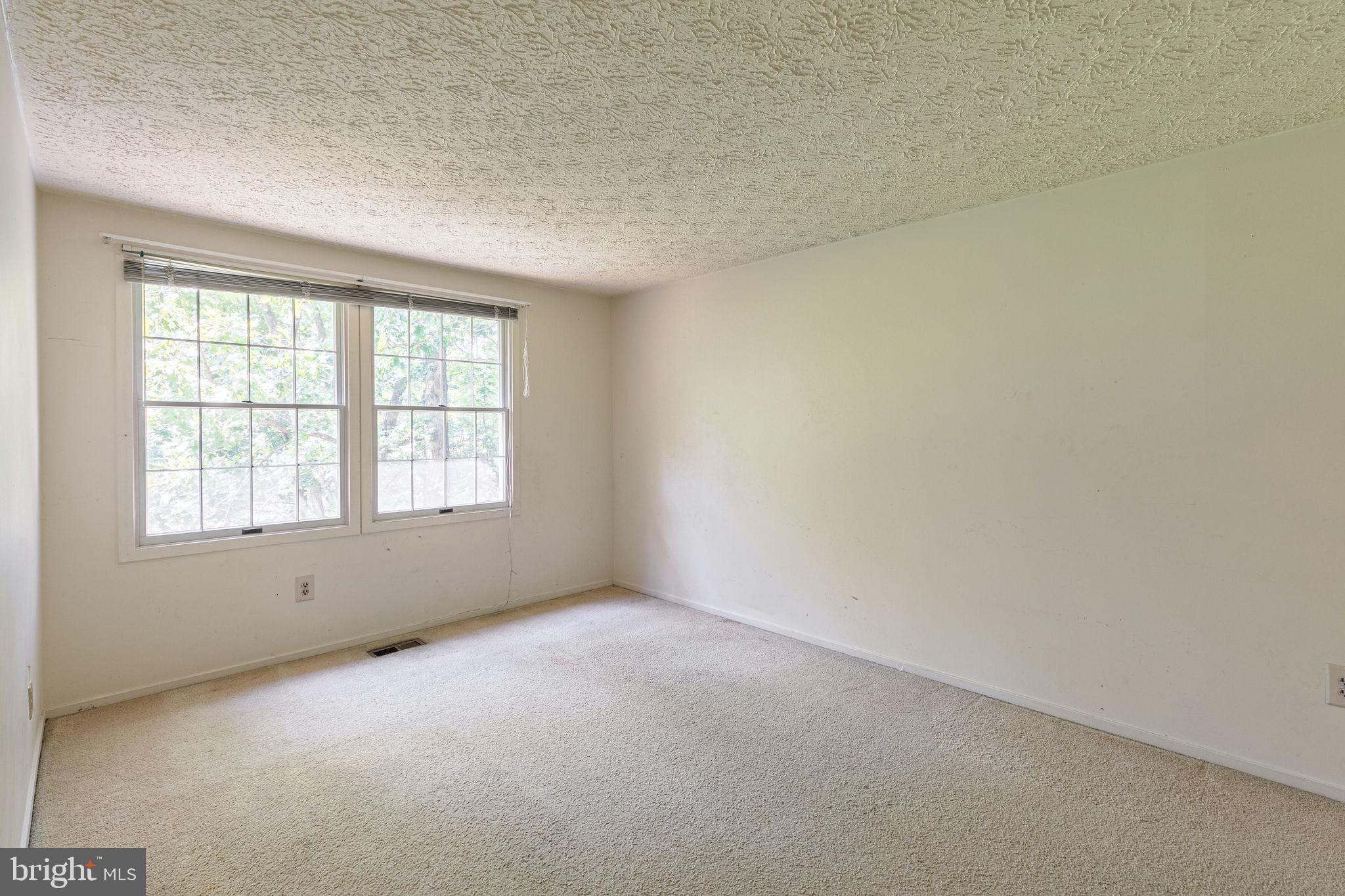 2296 Archdale Road Reston, VA 20191 - Photo 18 of 31