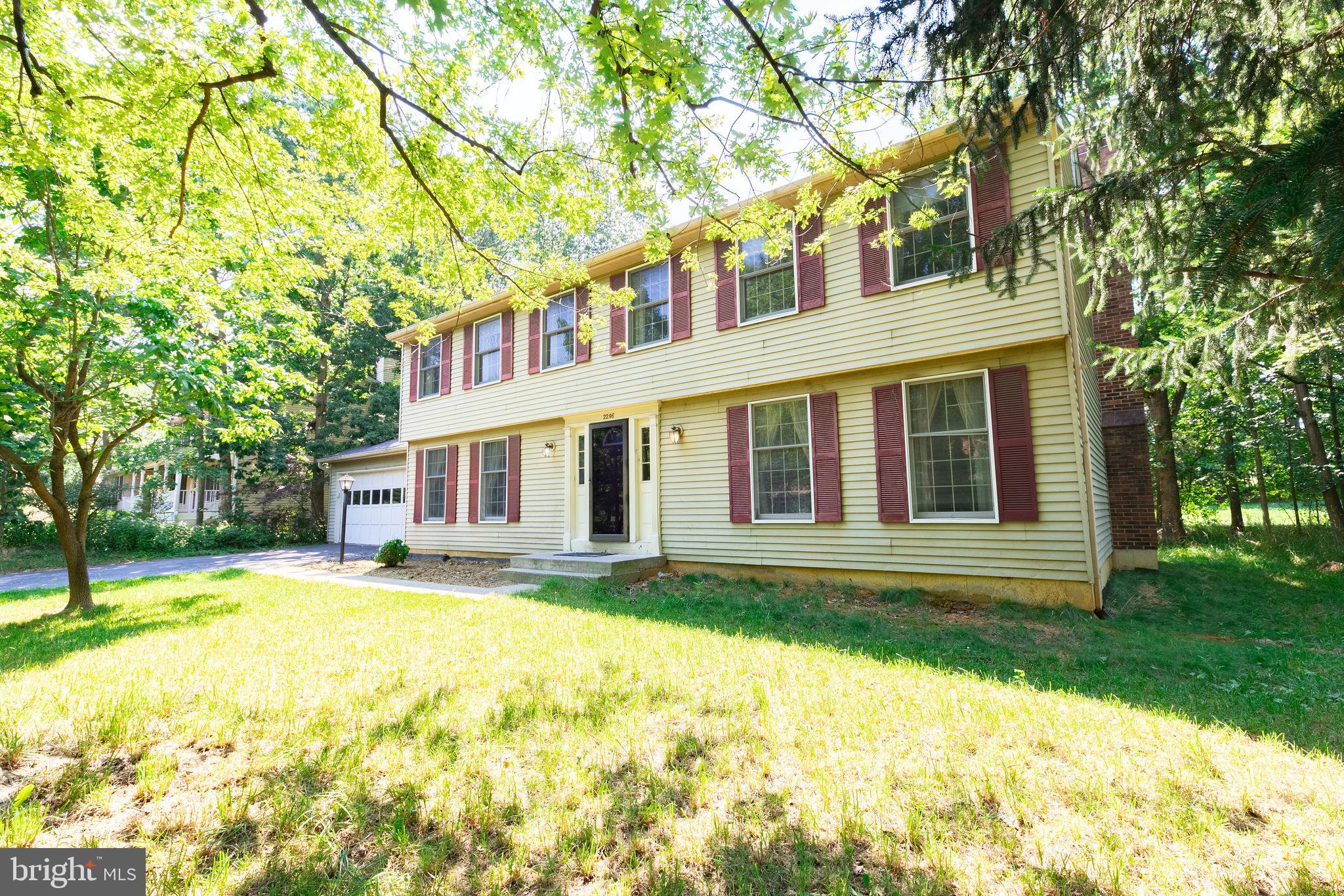 2296 Archdale Road Reston, VA 20191 - Photo 3 of 31