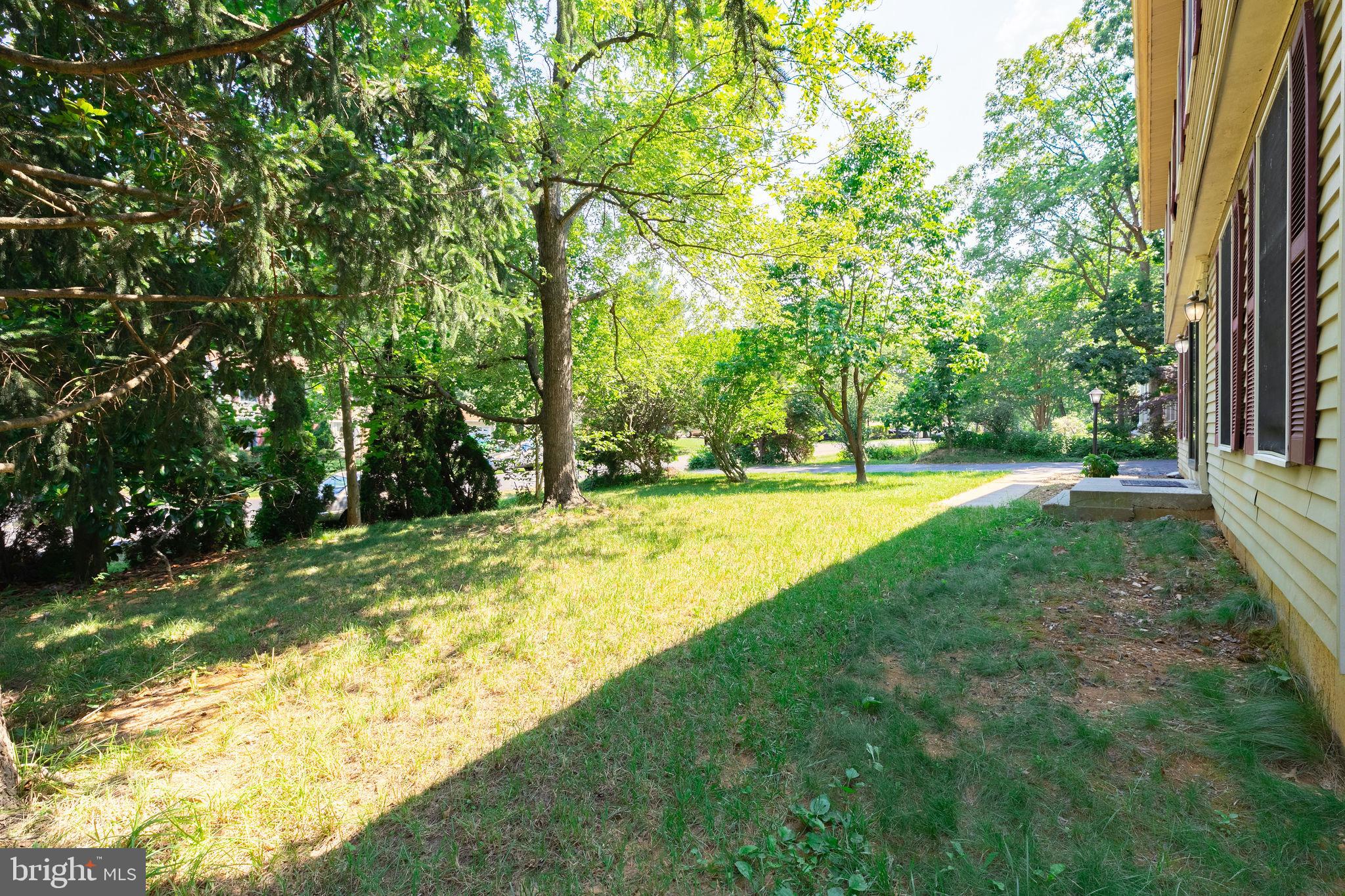 2296 Archdale Road Reston, VA 20191 - Photo 27 of 31